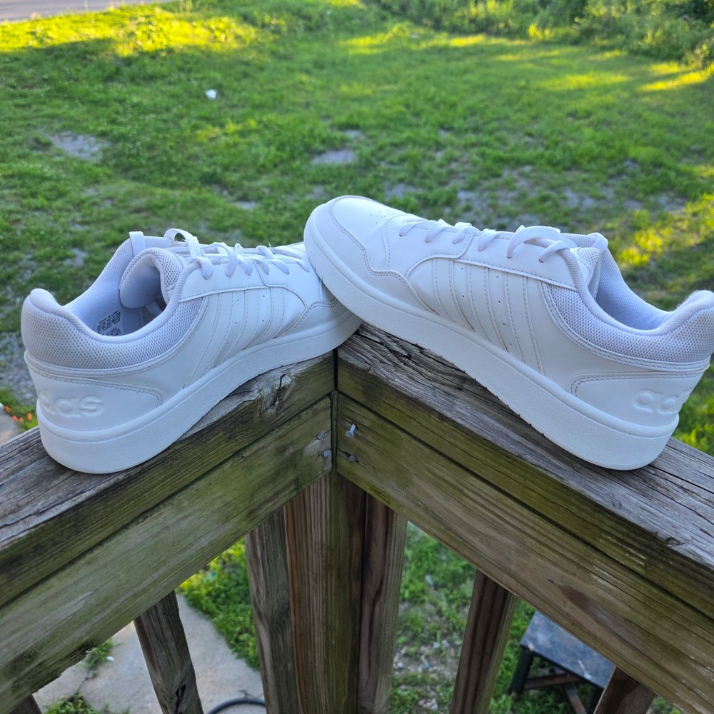 Adidas Hoops 3.0 Low Classic Vintage Mens Shoes Triple White GW3036 Size 11 - Picture 6 of 8